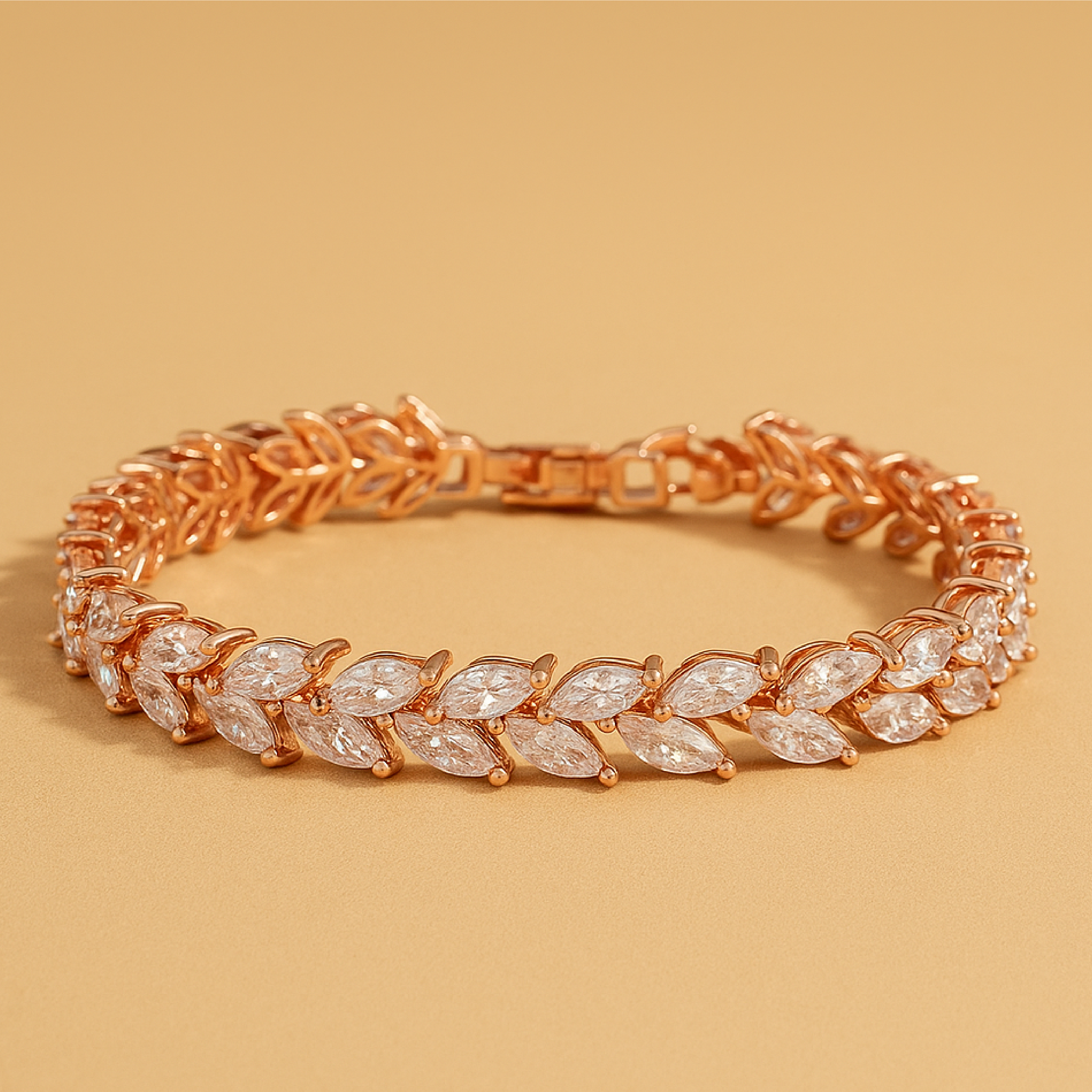 Nemorina Foliora Bracelet in White Gold