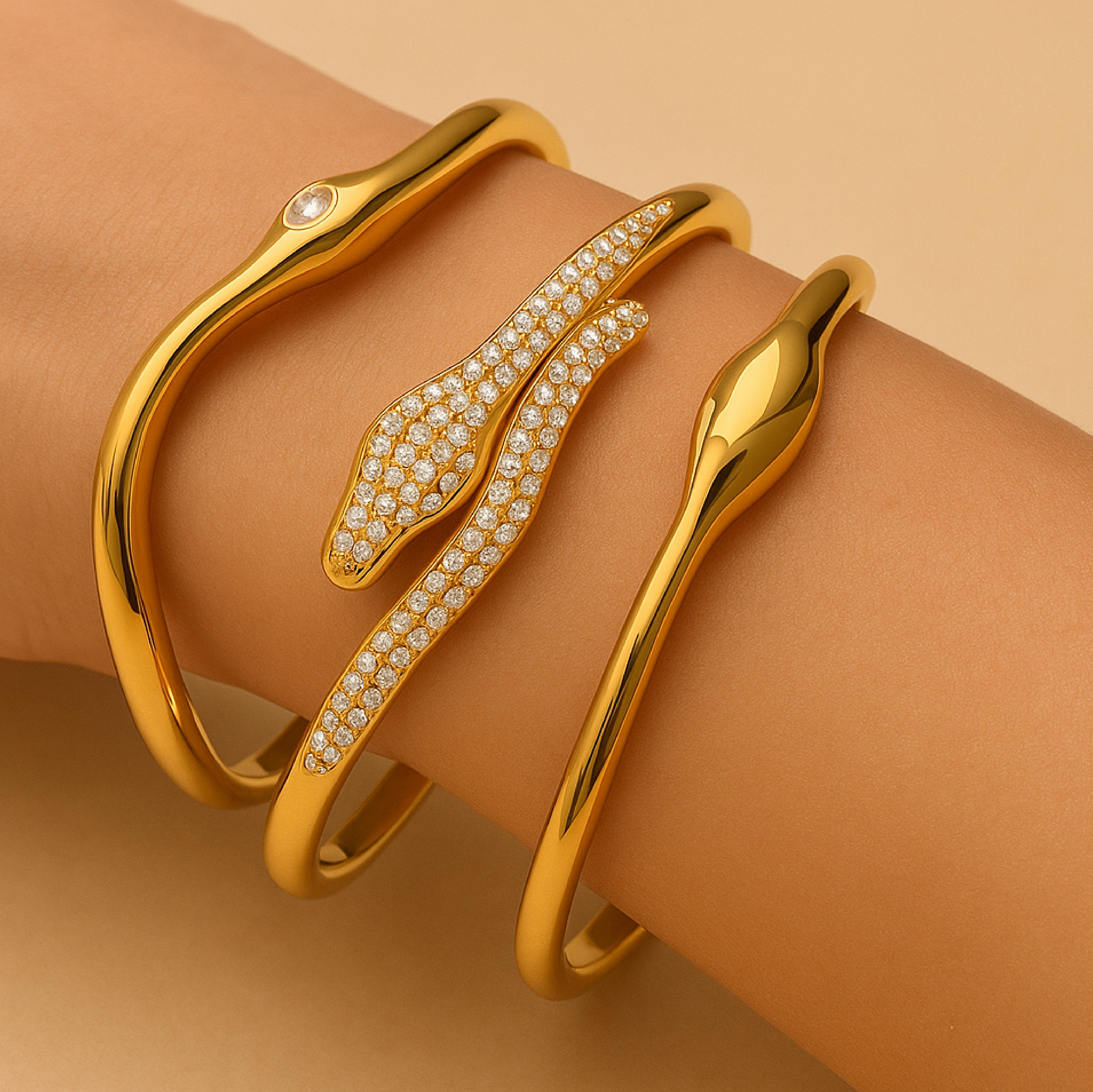 Cassian Veyne Bracelet Set in Gold